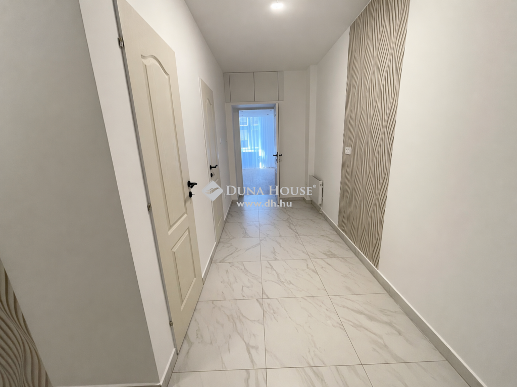 1136 Budapest 13. kerület — 1/8