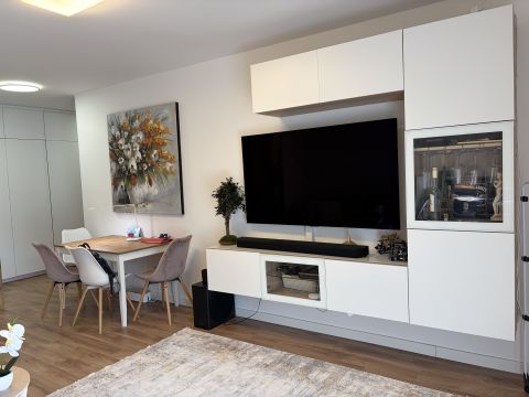 Eladó Lakás 1037 Budapest 3. kerület Kocsis Sándor út