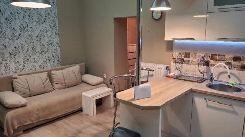 Eladó Lakás 1077 Budapest 7. kerület , 1077 Budapest 7, Állatorvosi Egyetem