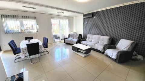 Eladó Ház 2030 Érd Szövő utca közelében