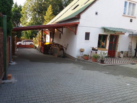 Eladó Ház 8623 Balatonföldvár Badacsonyra néző panorámával!