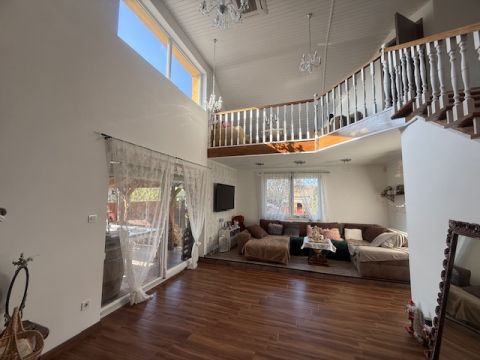 Eladó Ház 2220 Vecsés 