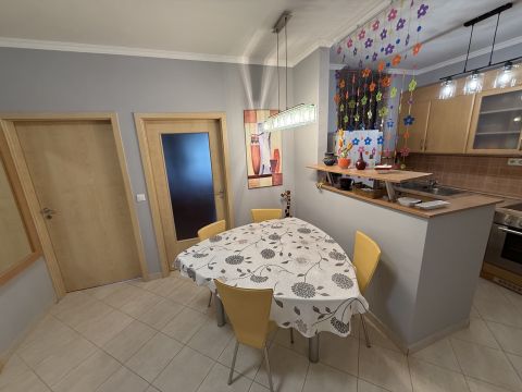 Kiadó Lakás 6000 Kecskemét 