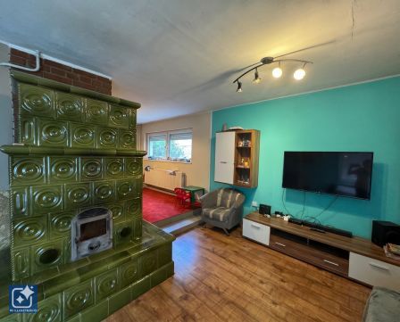 Eladó Ház 8313 Balatongyörök , Balatongyörök egyik csendes részén családi ház eladó