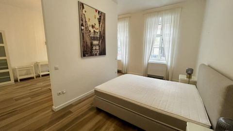 Kiadó Lakás 9730 Kőszeg , Belvárosban