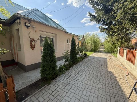 Eladó Ház 2060 Bicske 