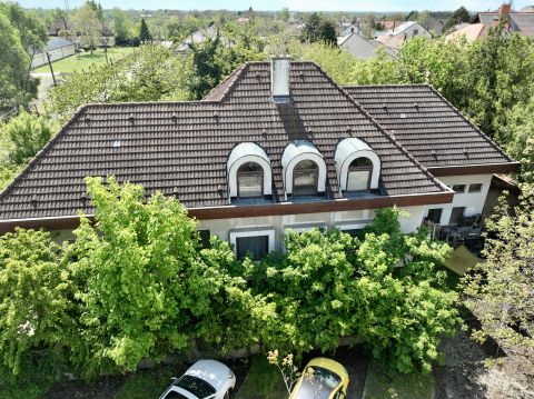 Eladó Ház 6090 Kunszentmiklós POLGÁRI ELEGANCIA - TÖBB HASZNOSÍTÁSI LEHETŐSÉG