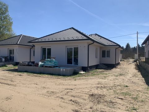 Eladó Ház 2113 Erdőkertes , Erdőkertes nincs utca 