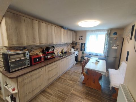 Eladó Lakás 2840 Oroszlány 