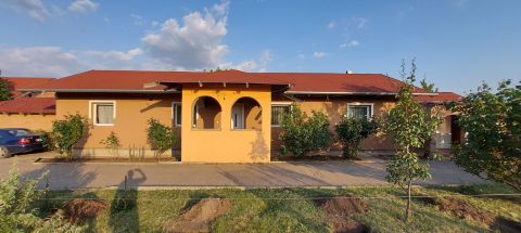 Eladó Ház 2461 Tárnok , Öreghegyen.