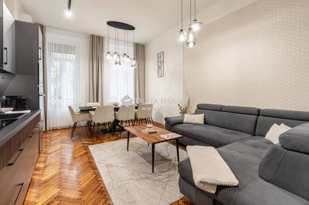 1092 Budapest 9. kerület , Ferenc Körúti gyönyören felújított 4 szobás lakás — 1/32
