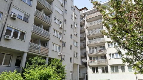 Eladó Lakás 1133 Budapest 13. kerület ÚJLIPÓTVÁROS*AZONNAL KÖLTÖZHETŐ, BÚTOROZOTT, ERKÉLYES N+1-ES