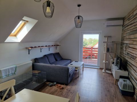 Eladó Lakás 2230 Gyömrő Gyömrő Kastélydomb lakópark mellett felújított 58 m2 lakás 