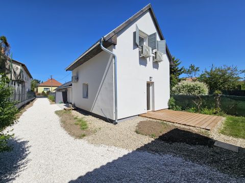 Eladó Ház 2151 Fót , Kisalag