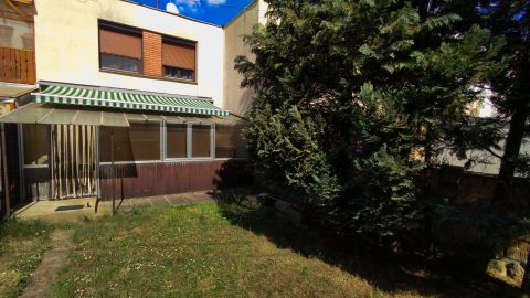 Eladó Ház 3063 Jobbágyi , Zöld környezet és csend Jobbágyi szívében