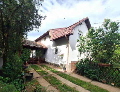 Eladó Ház 8086 Felcsút , Akácfa utca