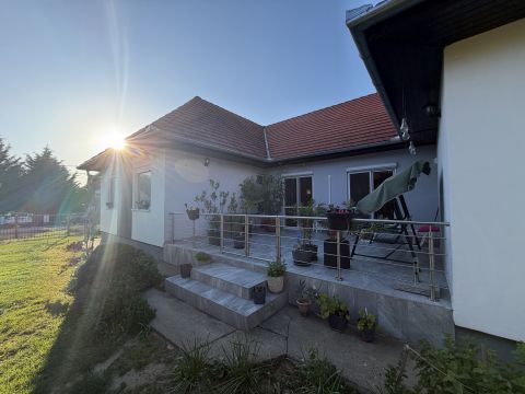 Eladó Ház 7763 Egerág 