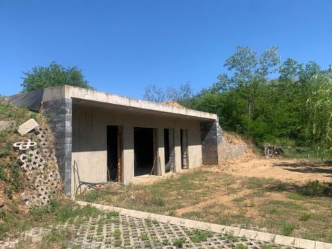 Eladó Mezőgazdasági 2162 Őrbottyán 