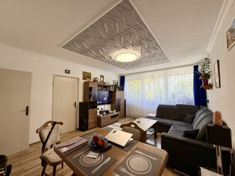 Eladó Lakás 1215 Budapest 21. kerület Csepel Szabótelepen Napfényes Lakás!