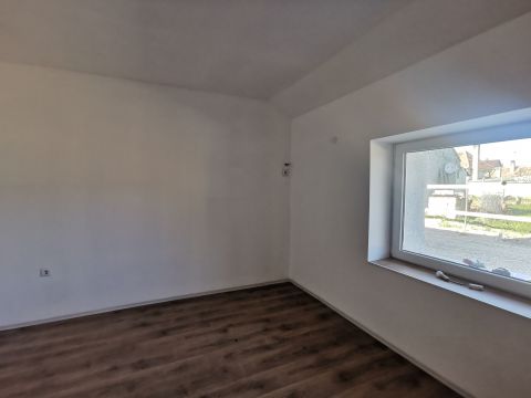 Eladó Ház 2544 Neszmély 