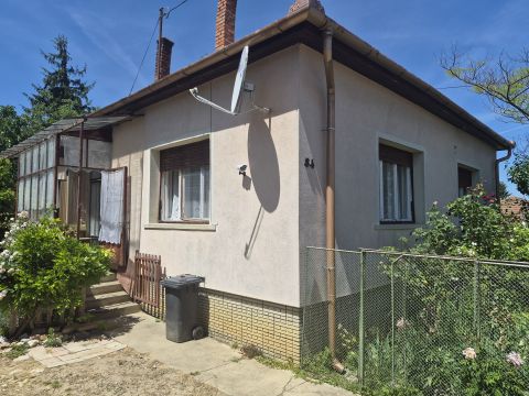 Eladó Ház 8913 Lakhegy 