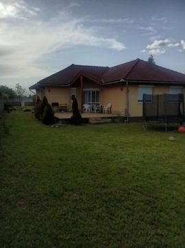 Kiadó Ház 2531 Tokod 