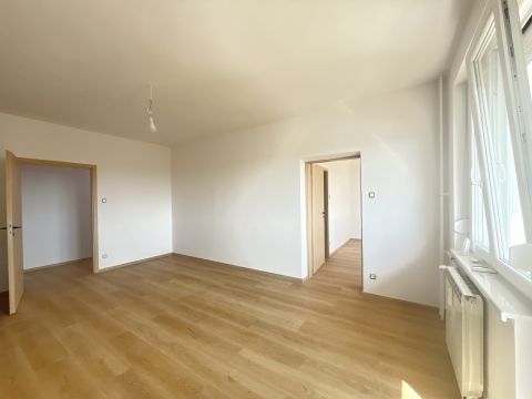 Eladó Lakás 1184 Budapest 18. kerület 