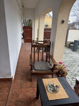 Eladó Ház 2072 Zsámbék Központhoz közel, csendes mellékutcában