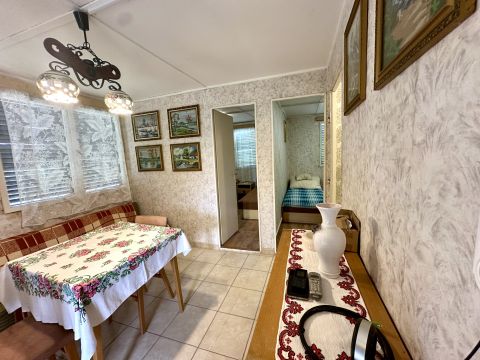 Eladó Ház 5465 Cserkeszőlő Cserkeszőlőn a strand közelében hangulatos nyaraló eladó