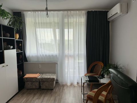 Eladó Lakás 7632 Pécs 