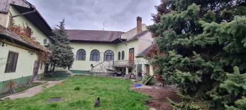 Eladó Ház 6000 Kecskemét 