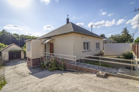 Eladó Ház 8000 Székesfehérvár 