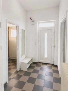 Eladó Lakás 8200 Veszprém Veszprém