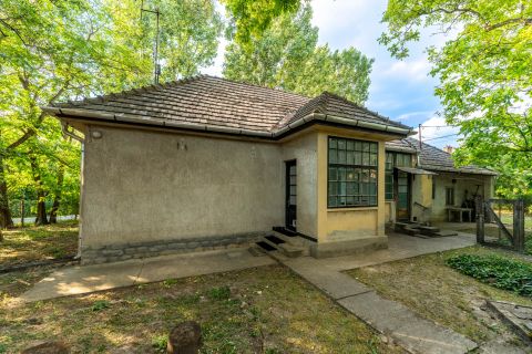Eladó Ház 8093 Lovasberény 