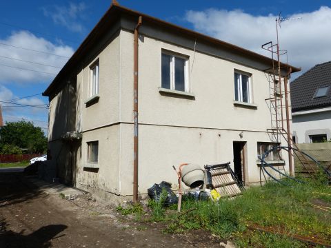 Eladó Ház 2049 Diósd , Központi rész