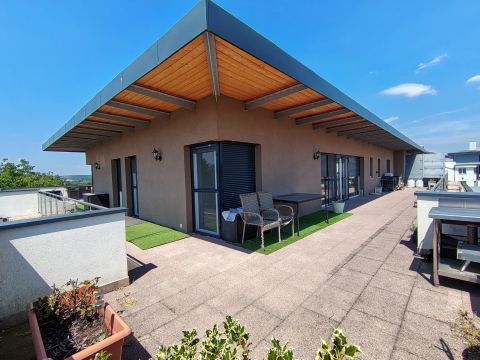 Eladó Lakás 8900 Zalaegerszeg , Panorámás penthouse lakás mélygarázs beállóval, tárolóval
