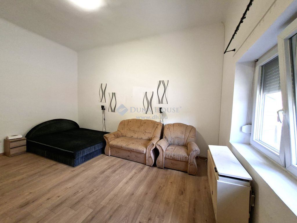 8800 Nagykanizsa , AZ USZODÁNÁL, AKÁR 2 LAKÁS IS KIADÓ EGYMÁS MELLETT! — 1/12