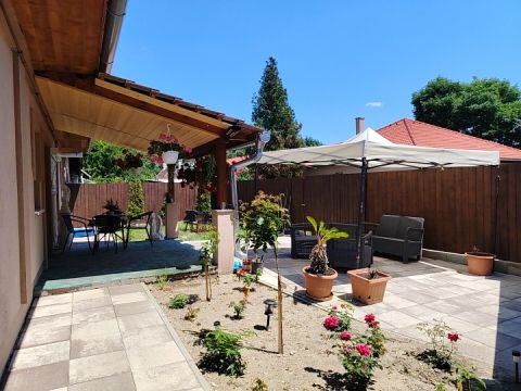 Eladó Ház 5600 Békéscsaba Árpád Fürdő környéke 