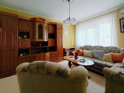 Eladó Lakás 7100 Szekszárd 