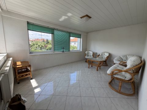 Kiadó Ház 9400 Sopron Ravazd ucai lakóparknál, családi ház kiadó!