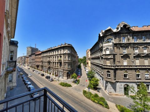 Eladó Lakás 1081 Budapest 8. kerület 