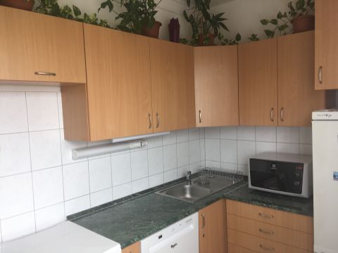 Eladó Lakás 9024 Győr , Zrínyi utca közelében