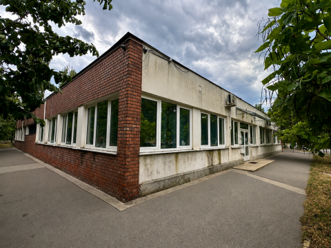 Eladó Iroda 1115 Budapest 11. kerület , Bikás park mellett, iroda/ üzlet/ szállás/ oktatás/ klinika