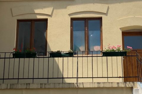 Kiadó Lakás 9400 Sopron Szécheni tértől 1 percre, felújított belvárosi lakás kiadó!