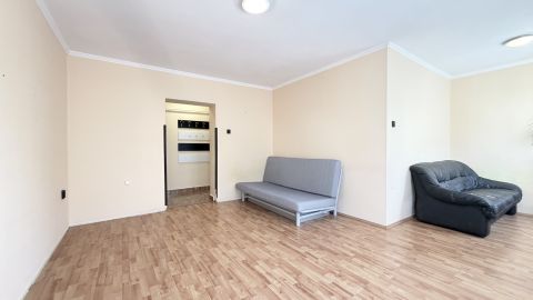 Eladó Lakás 3300 Eger , Lajosváros
