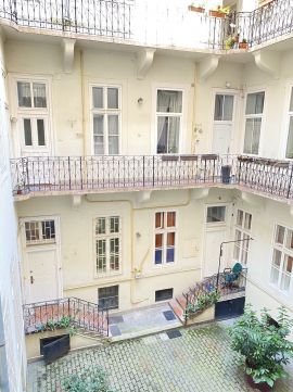 Kiadó Lakás 1055 Budapest 5. kerület 