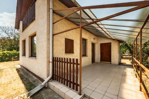 Eladó Ház 5465 Cserkeszőlő CSERKESZŐLŐN MEGKÍMÉLT NYARALÓ ELSŐ TULAJDONOSTÓL