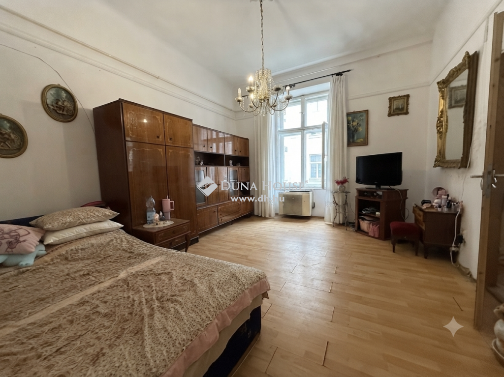 Eladó Lakás Budapest VIII. kerület, 