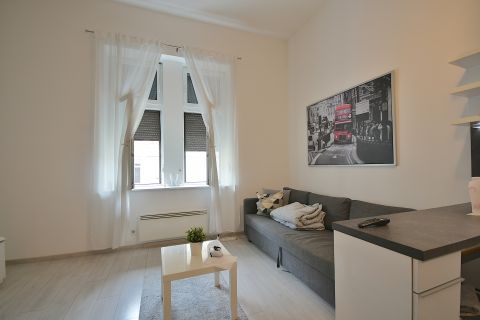 Eladó Lakás 1077 Budapest 7. kerület 