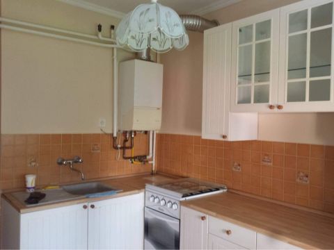 Kiadó Lakás 6000 Kecskemét , BELVÁROSI 2 SZOBÁS LAKÁS GARÁZZSAL KIADÓ